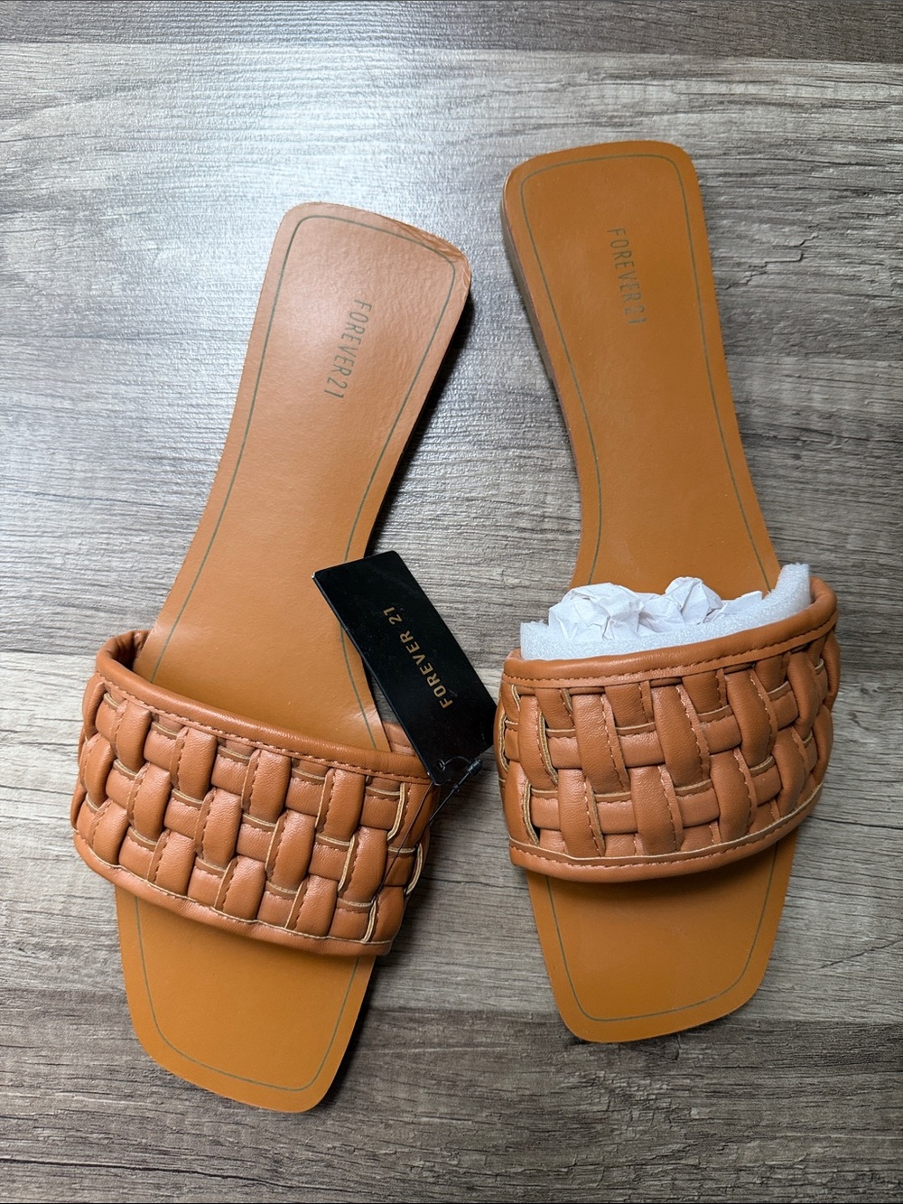 NWT Forever 21 Woven Sandals